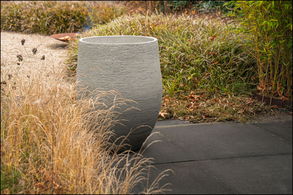 ADEZZ Stonecore KIVO Tall Egg Pot PLANTER