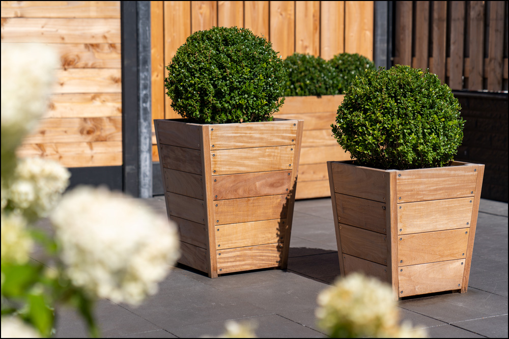 ADEZZ HARDWOOD TAP TALL SQUARE PLANTERS